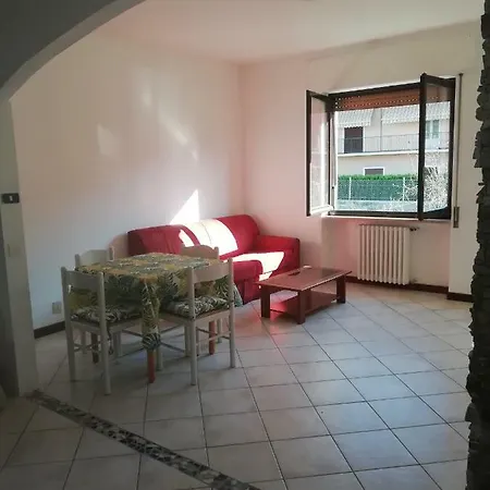 Victor' S House Verbania *